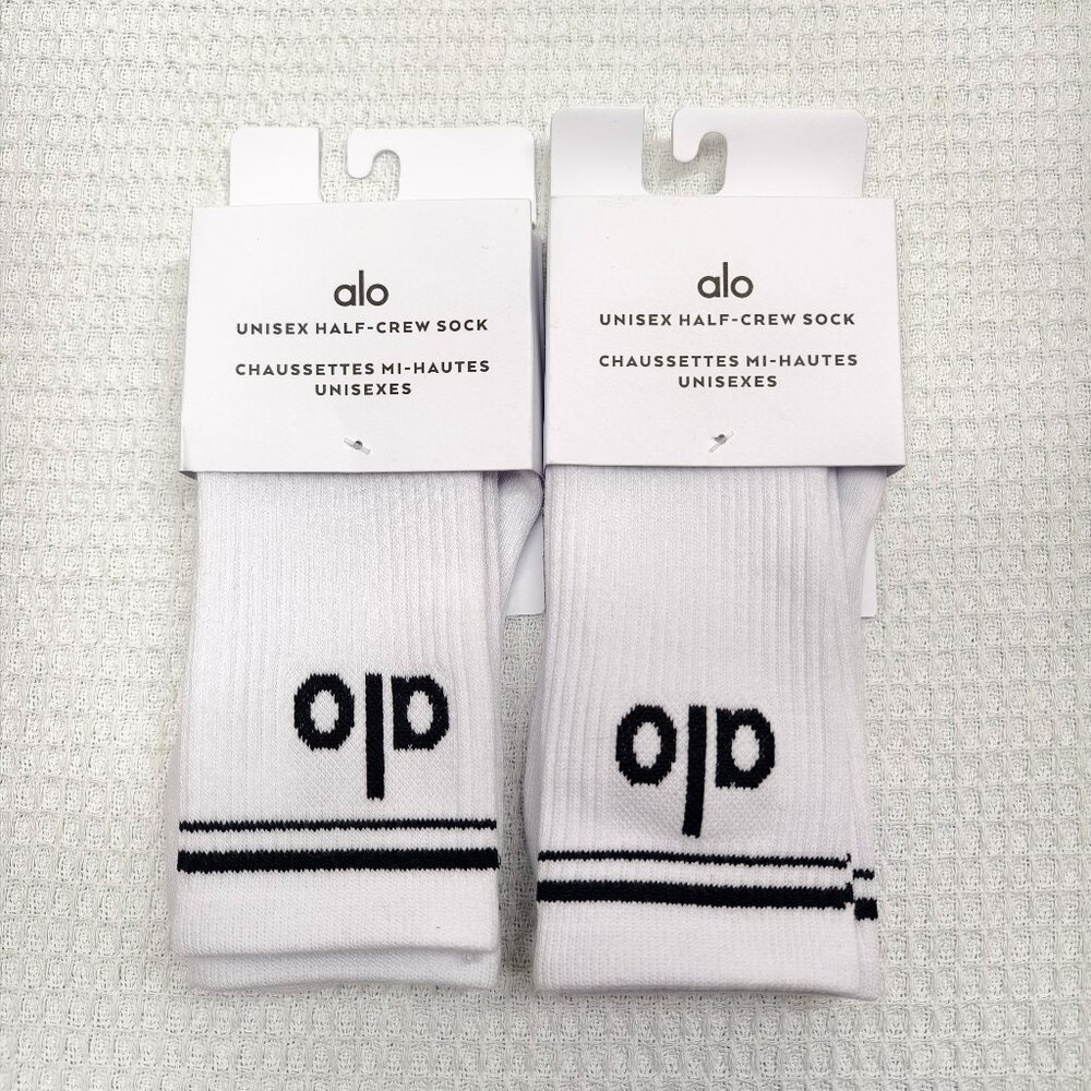 🧸New ALO Yoga mid-tube socks sports socks women sweat-absorbent Pilates 2 pairs
